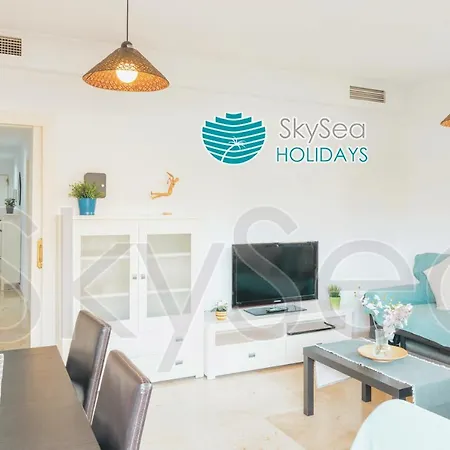 Апартаменты Sky Sea Holidays Mijas Costa Ла-Кала-де-Михас